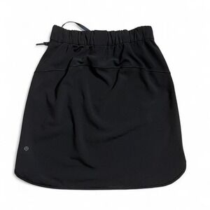 Lululemon On the Fly Skirt Size 6